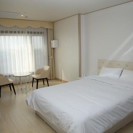 Daebudo Tourist Hotel Ансан Екстер'єр фото